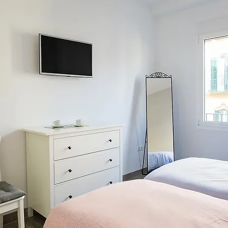 Hello Flat Victoria *