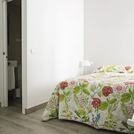 Hello Flat Victoria Apartment